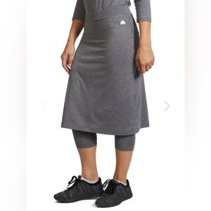 Snoga Athletics Midi Basic Snoga with Capri Leggings